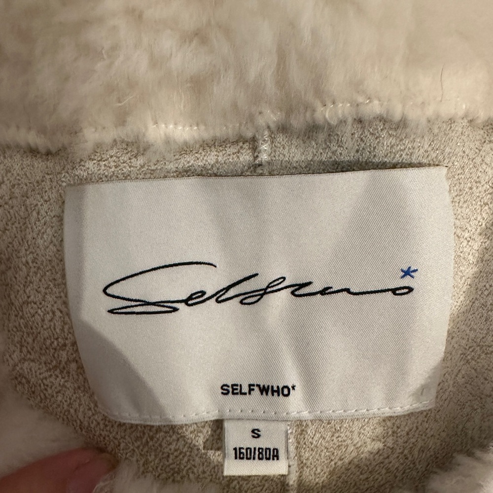 NWOT- Selfwho Wool Fluffy Jacket - Picture 5 of 7